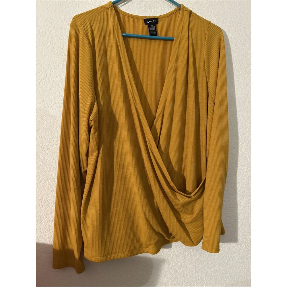 Women’s Justify Faux Wrap 2X Top New Mustard Color